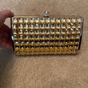 Gold clutch